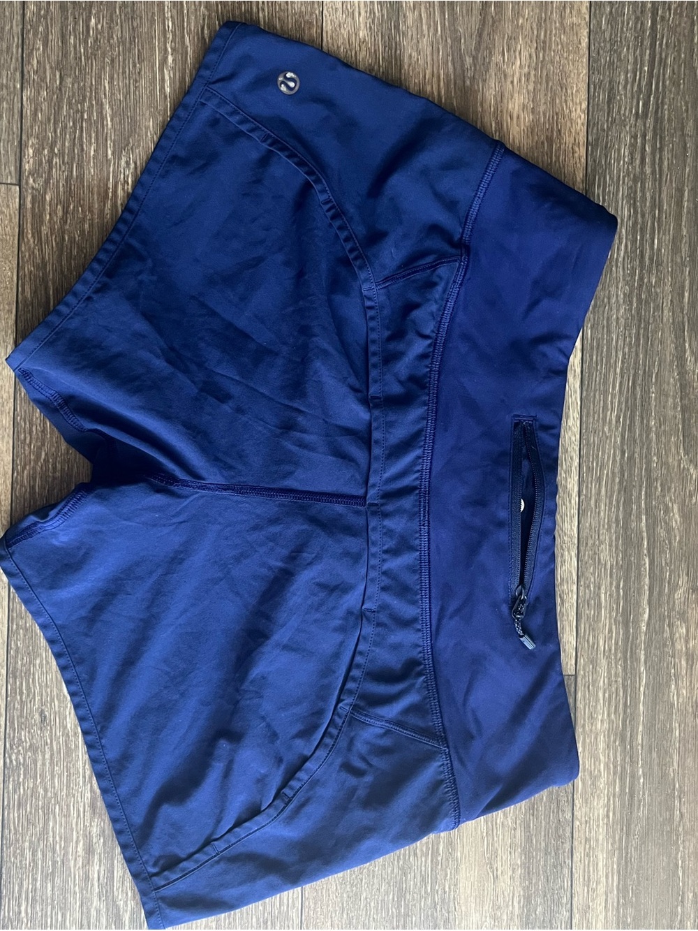 Lululemon Speed Up High Rise 2.5” Inseam Shorts - Picture 2 of 6
